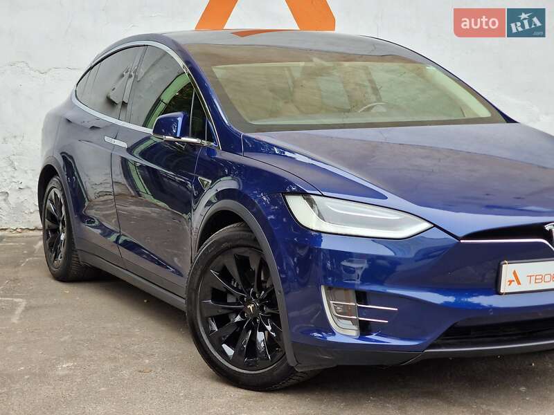 Позашляховик / Кросовер Tesla Model X 2016 в Одесі