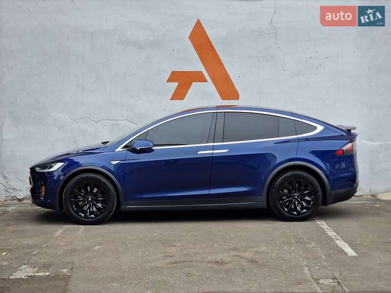 Позашляховик / Кросовер Tesla Model X 2016 в Одесі