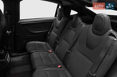 Позашляховик / Кросовер Tesla Model X 2017 в 