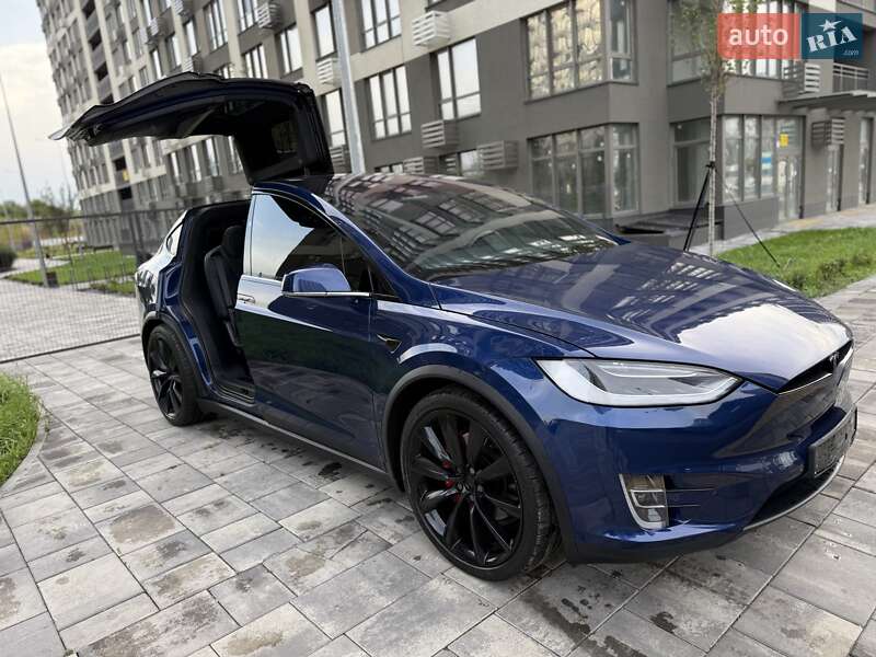 Позашляховик / Кросовер Tesla Model X 2020 в Києві