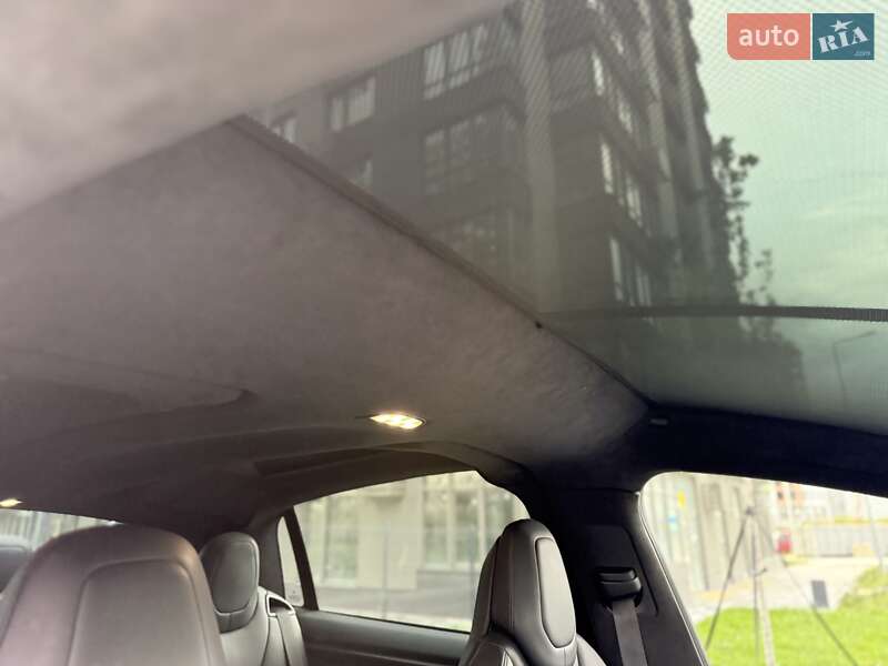 Позашляховик / Кросовер Tesla Model X 2020 в Києві