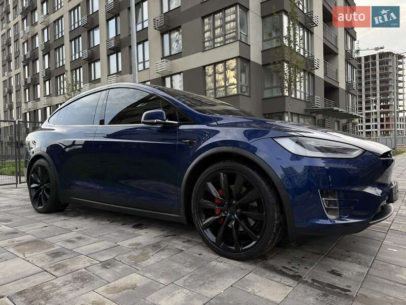 Позашляховик / Кросовер Tesla Model X 2020 в Києві