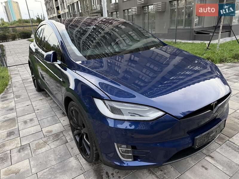 Позашляховик / Кросовер Tesla Model X 2020 в Києві