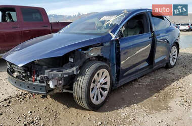 Tesla Model X 2016
