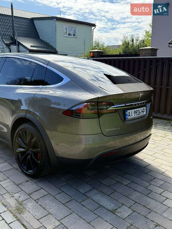 Внедорожник / Кроссовер Tesla Model X 2016 в Киеве