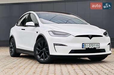 Tesla Model X 2022