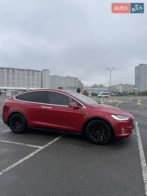 Внедорожник / Кроссовер Tesla Model X 2017 в Киеве