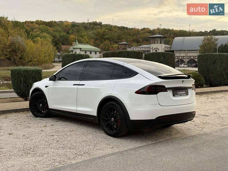 Позашляховик / Кросовер Tesla Model X 2019 в Дніпрі фото 9 Позашляховик / Кросовер Tesla Model X 2019 в Дніпрі