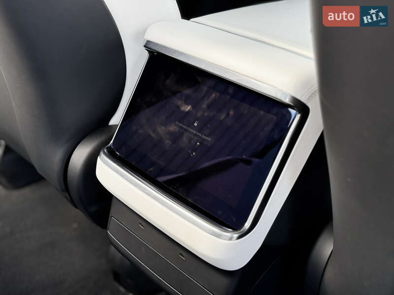 Внедорожник / Кроссовер Tesla Model X 2022 в Полтаве