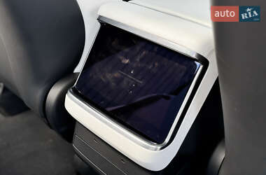 Позашляховик / Кросовер Tesla Model X 2022 в 