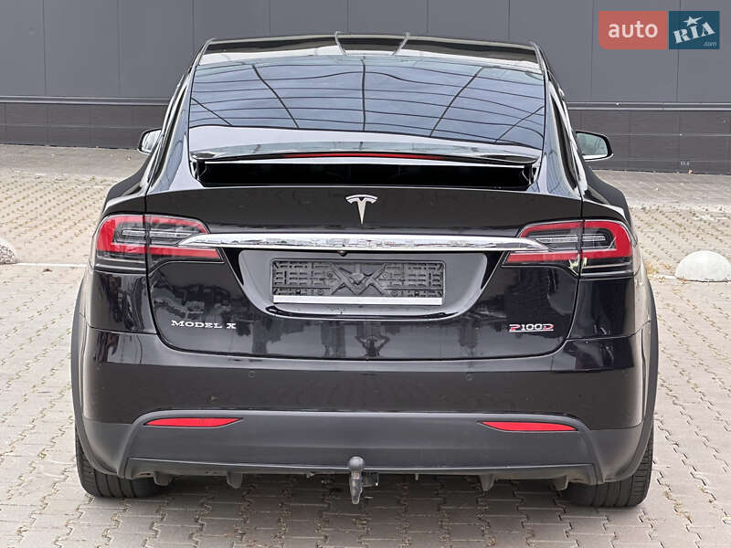 Позашляховик / Кросовер Tesla Model X 2018 в Києві