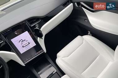 Внедорожник / Кроссовер Tesla Model X 2019 в 