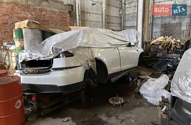 Позашляховик / Кросовер Tesla Model X 2023 в 