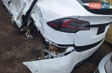 Позашляховик / Кросовер Tesla Model X 2023 в 