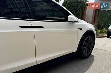 Позашляховик / Кросовер Tesla Model X 2022 в 
