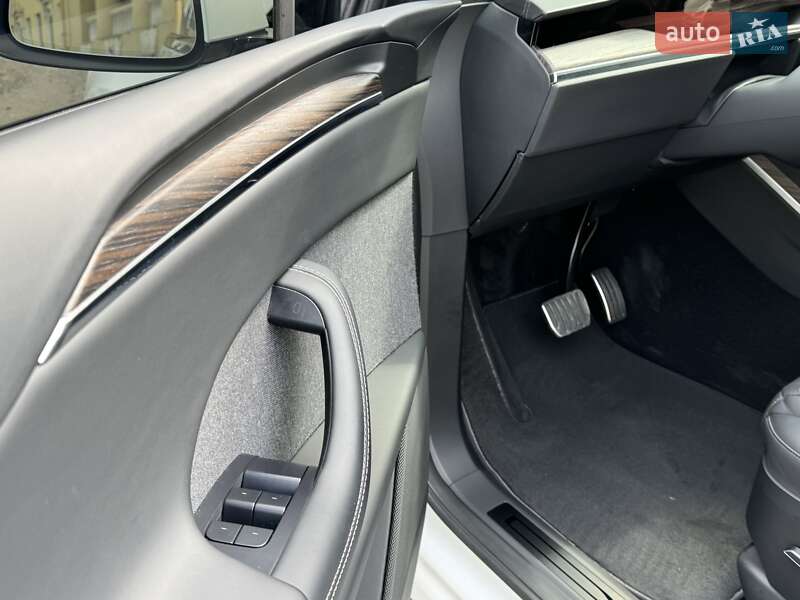 Позашляховик / Кросовер Tesla Model X 2022 в Дніпрі