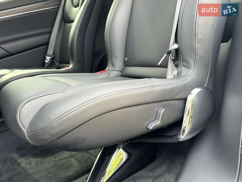 Позашляховик / Кросовер Tesla Model X 2022 в Дніпрі