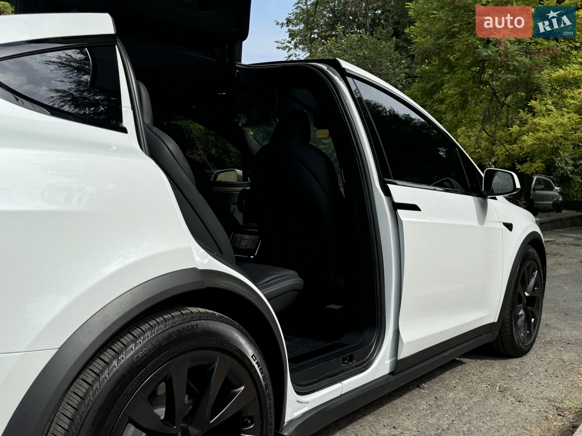 2022 Tesla Model X - мініатюра 26