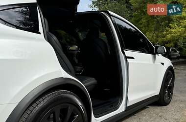 Позашляховик / Кросовер Tesla Model X 2022 в 