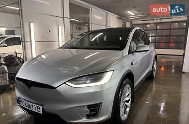 Tesla Model X 2017
