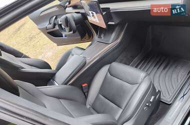 Позашляховик / Кросовер Tesla Model X 2023 в 