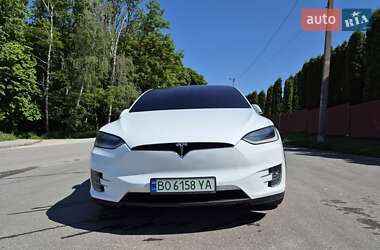 Позашляховик / Кросовер Tesla Model X 2016 в 