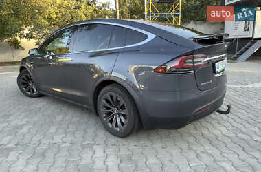 Внедорожник / Кроссовер Tesla Model X 2018 в 