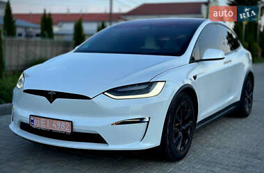 Tesla Model X 2022