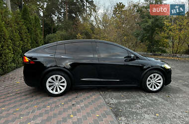 Внедорожник / Кроссовер Tesla Model X 2020 в 
