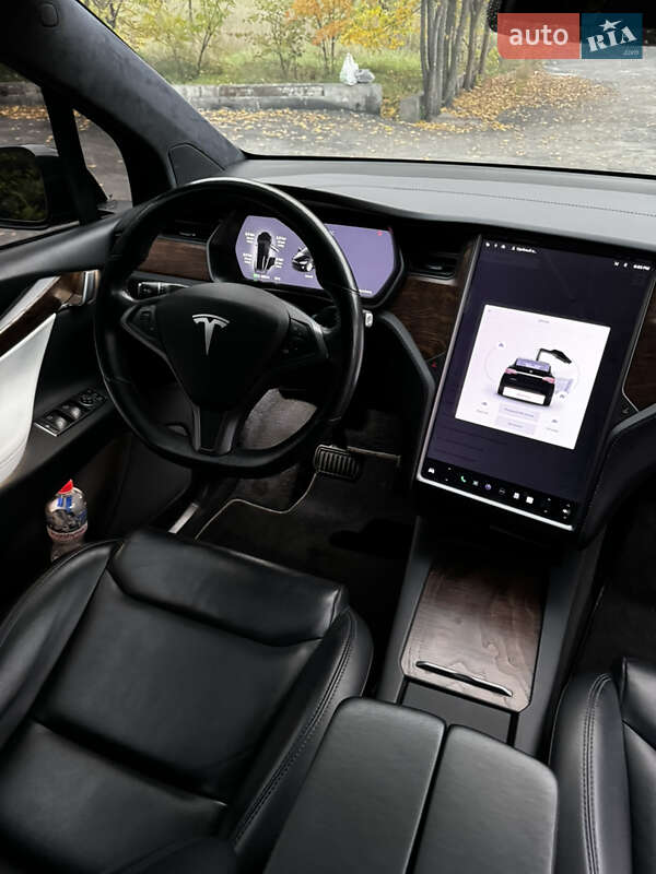 Позашляховик / Кросовер Tesla Model X 2020 в Києві фото 20 Позашляховик / Кросовер Tesla Model X 2020 в Києві
