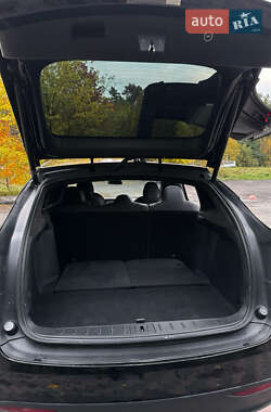 Внедорожник / Кроссовер Tesla Model X 2020 в 