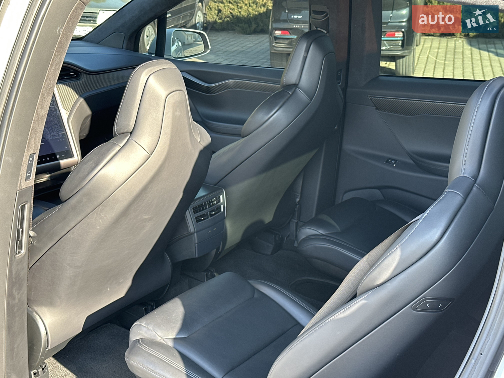 2018 Tesla Model X - мініатюра 16