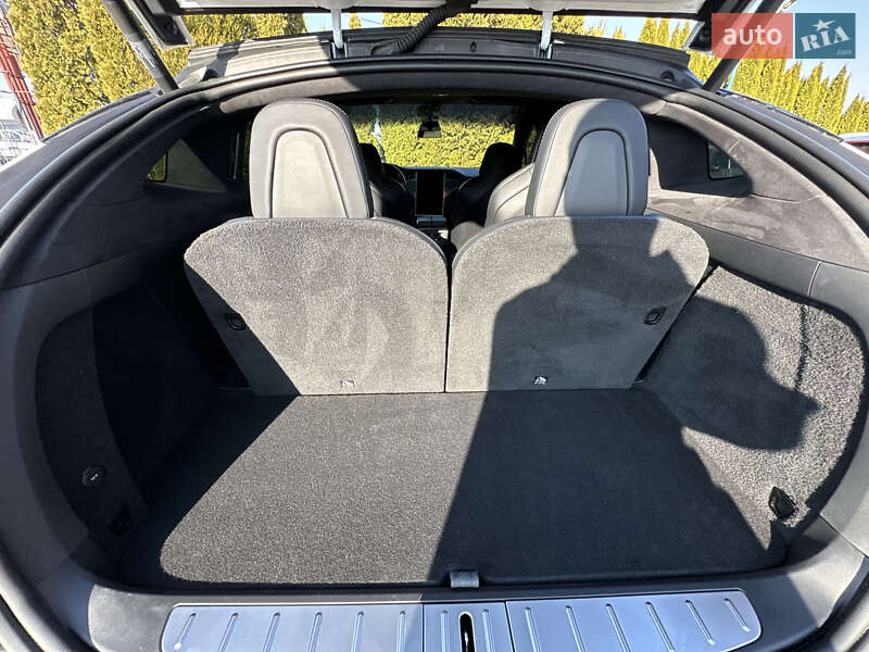 Внедорожник / Кроссовер Tesla Model X 2018 в Львове