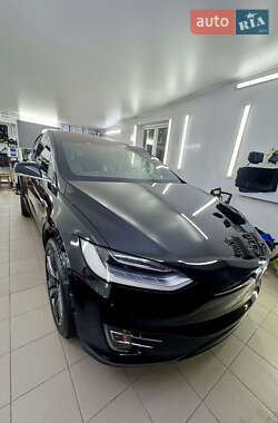 Tesla Model X 2016
