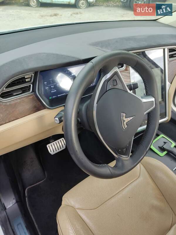 Внедорожник / Кроссовер Tesla Model X 2015 в Львове фото 21 Внедорожник / Кроссовер Tesla Model X 2015 в Львове