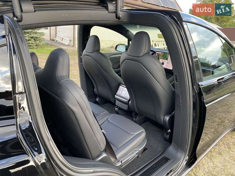 Внедорожник / Кроссовер Tesla Model X 2024 в Днепре
