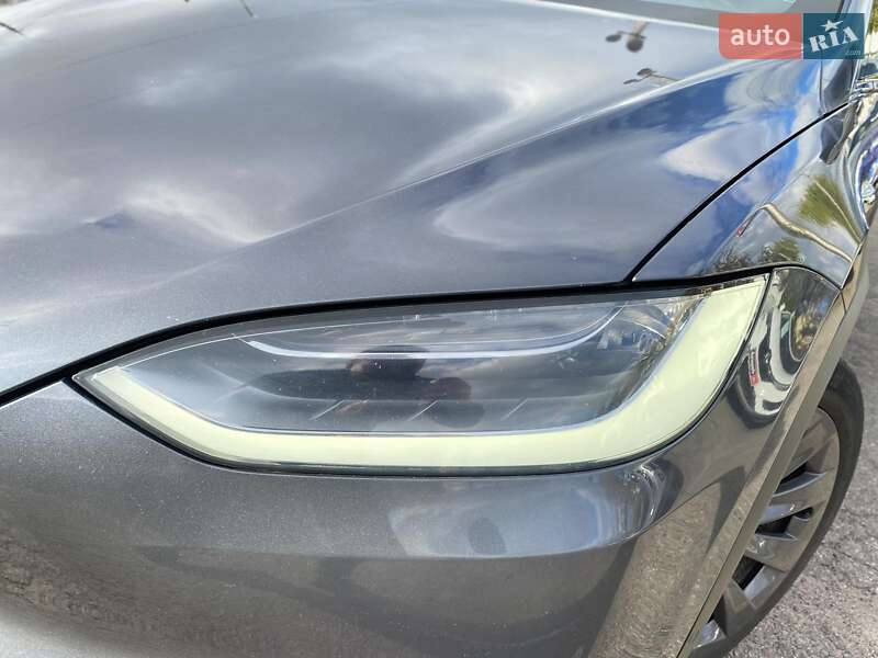 Внедорожник / Кроссовер Tesla Model X 2018 в Виннице