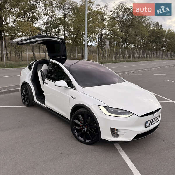 Внедорожник / Кроссовер Tesla Model X 2017 в Днепре
