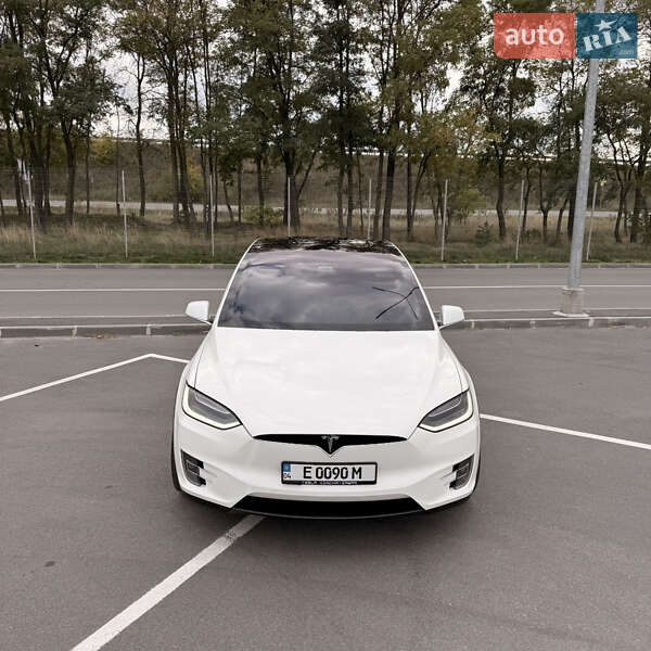 Внедорожник / Кроссовер Tesla Model X 2017 в Днепре