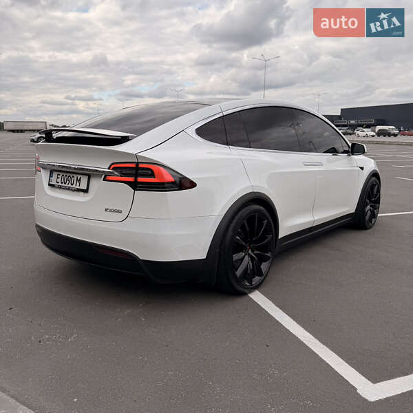 Внедорожник / Кроссовер Tesla Model X 2017 в Днепре