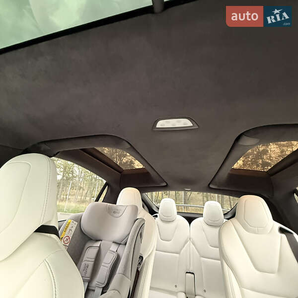 Внедорожник / Кроссовер Tesla Model X 2017 в Днепре