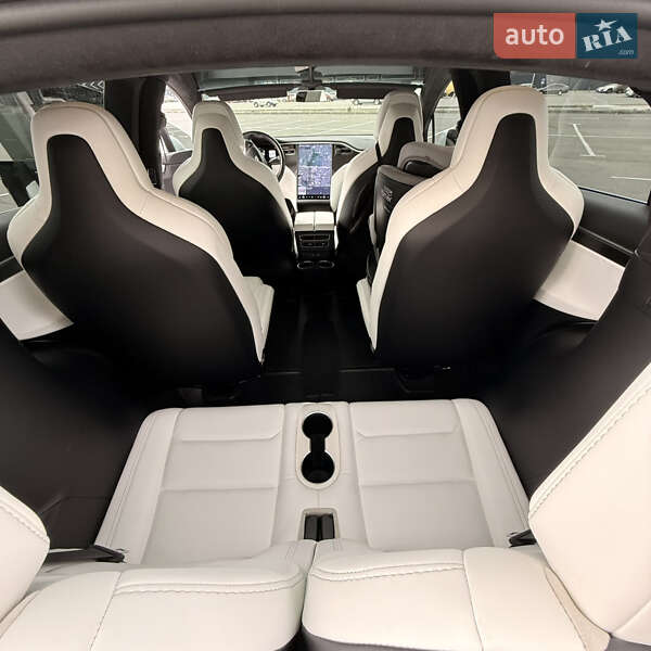 Внедорожник / Кроссовер Tesla Model X 2017 в Днепре