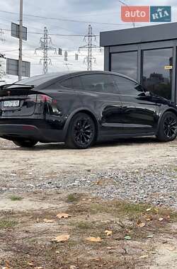 Позашляховик / Кросовер Tesla Model X 2018 в 