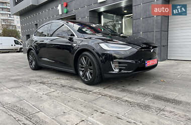 Внедорожник / Кроссовер Tesla Model X 2016 в 