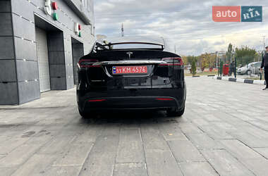 Внедорожник / Кроссовер Tesla Model X 2016 в 