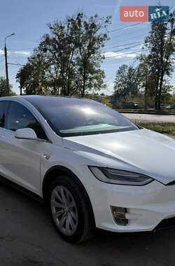 Внедорожник / Кроссовер Tesla Model X 2020 в Сумах