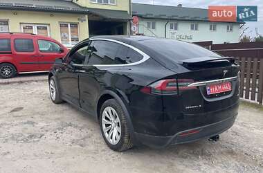 Внедорожник / Кроссовер Tesla Model X 2016 в 