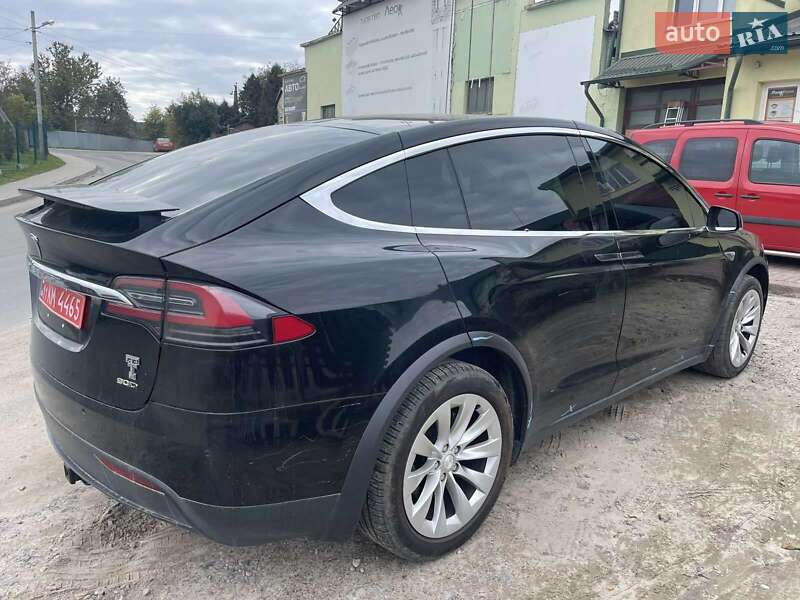 Внедорожник / Кроссовер Tesla Model X 2016 в Львове