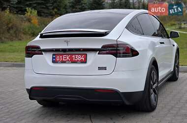 Внедорожник / Кроссовер Tesla Model X 2023 в 