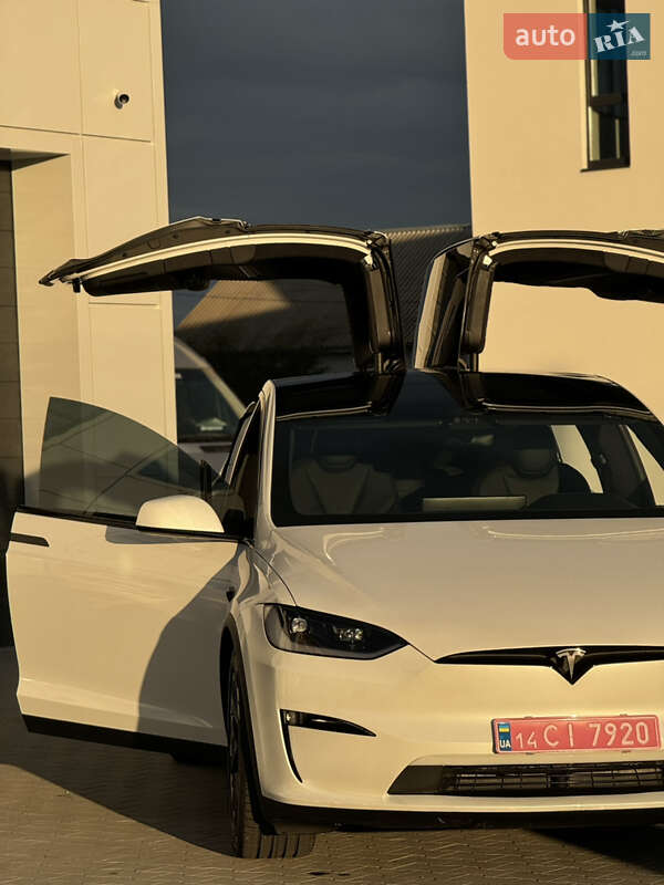 Позашляховик / Кросовер Tesla Model X 2023 в Вінниці